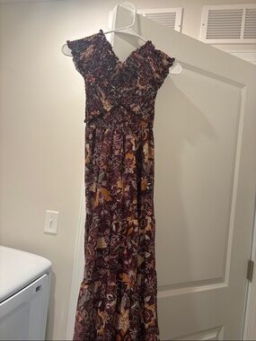 Steve Madden Burgundy Floral Smocked Maxi Dress